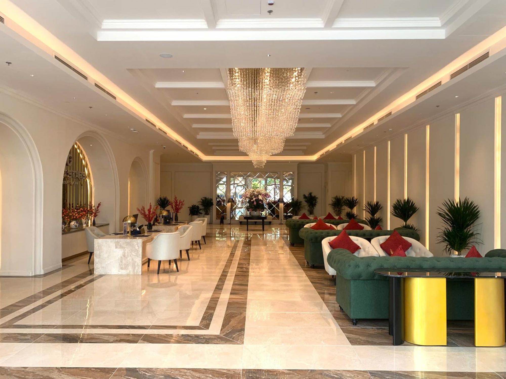 Cosmo Stars Hotel Bac Lieu Eksteriør billede